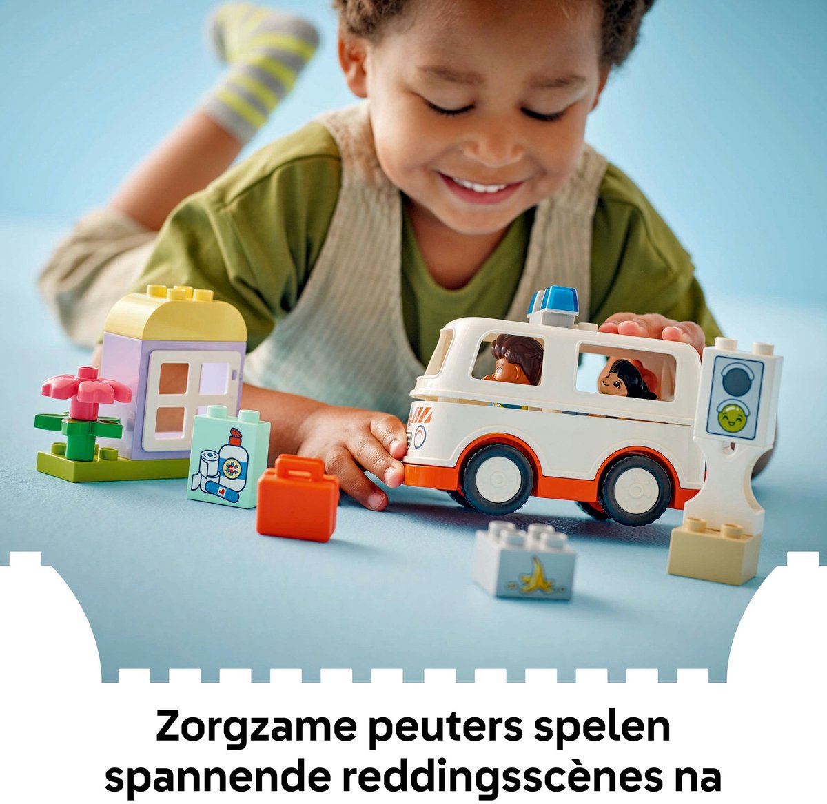 LEGO DUPLO Ambulance met chauffeur - afbeelding 5