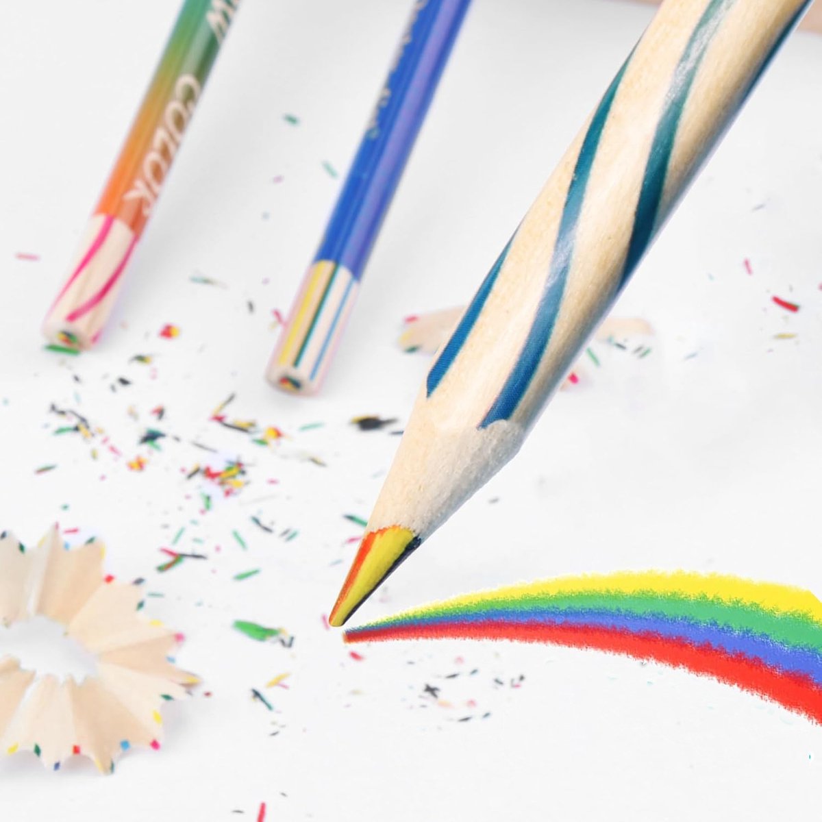 Partizzle 30x Regenboog Kleurpotloden Set - Potlood Uitdeelcadeautjes - Sinterklaas / Back To School Cadeau - Grabbelton Knutselen Traktatie Cadeautjes - Creatief Leren Tekenen & Kleuren - Voor Kinderen en Peuters / Volwassenen - afbeelding 4