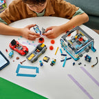 LEGO City Autowasstraat Auto - 60497 - afbeelding 4
