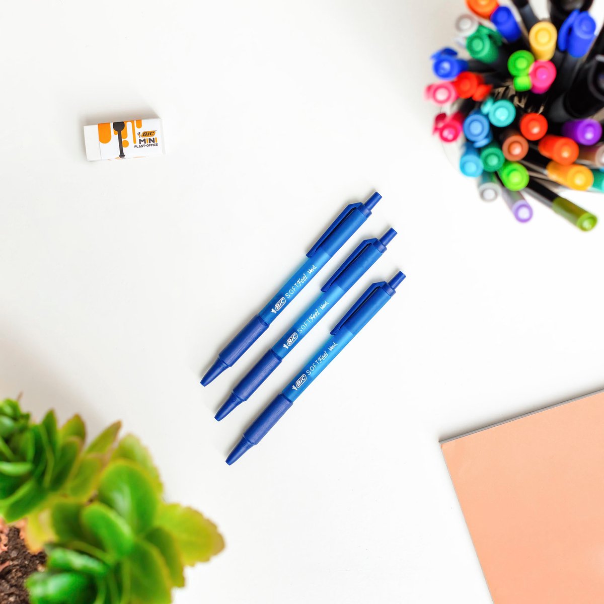 BIC Soft Feel Clic - Balpen - Klikmechanisme - Blauw- Zachte grip - 15 Stuks - afbeelding 2
