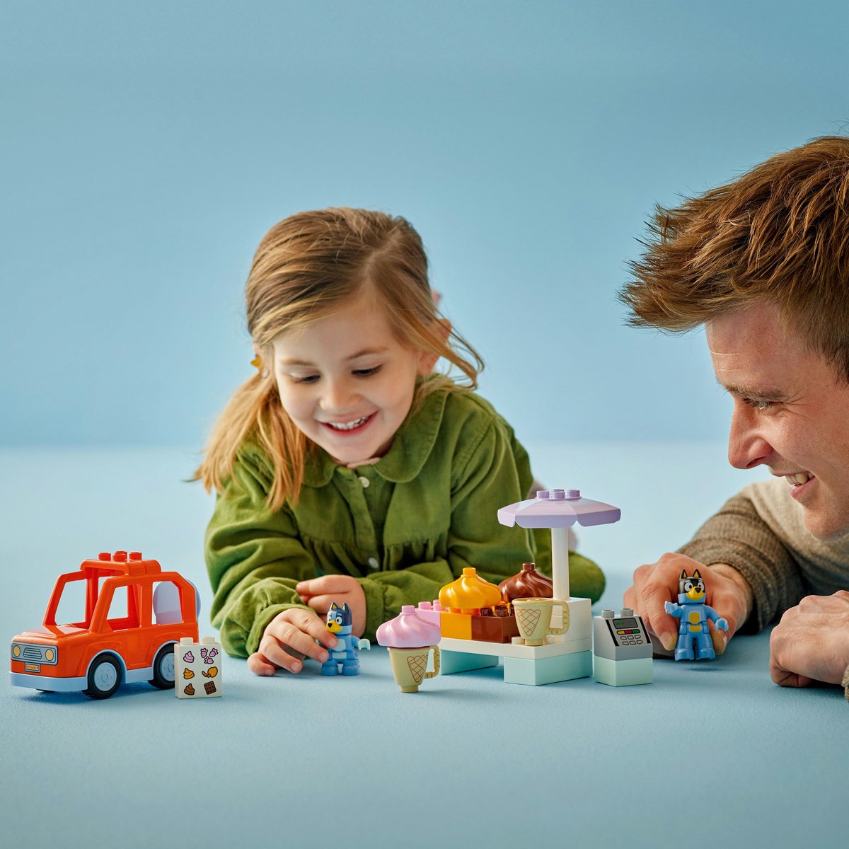 LEGO DUPLO Bluey Een IJsje Halen met Bluey - 10458 - afbeelding 3