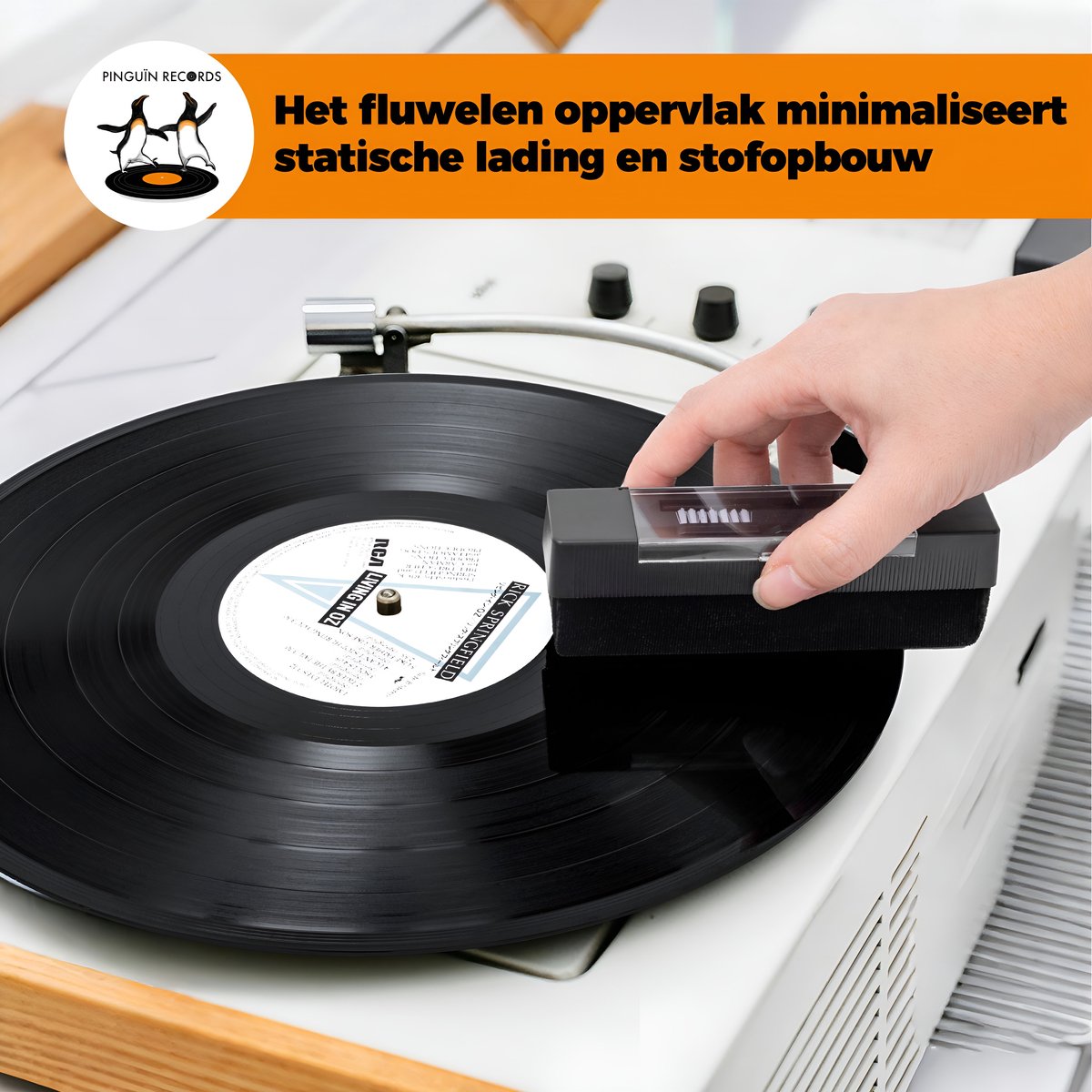 Pinguïn Records VinylCare ProBrush - Hoogwaardige platenborstel – Complete 3-delige set – Inclusief naald- en schoonmaakborstel - Antistatische platenborstel – LP borstel – Platenreiniger voor vinyl - afbeelding 3