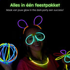 Partizzle 100 stuks Glow in the Dark Sticks met Connectors - Glowsticks - Neon / Carnaval / Kerst / Oud en nieuw Party Artikelen Breekstaafjes - Verjaardag Feest Versiering / Decoratie - 7 Kleuren - afbeelding 4
