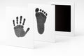 Baby handafdruk en voetafdruk fotokaartje - Baby cadeau - Zwart - Gipsafdruk alternatief! - Eenvoudig… - afbeelding 1